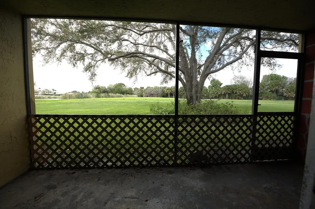 1509 Meadows Circle W Boynton Beach FL 33436