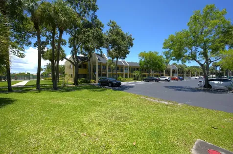 1509 Meadows Circle W Boynton Beach FL 33436