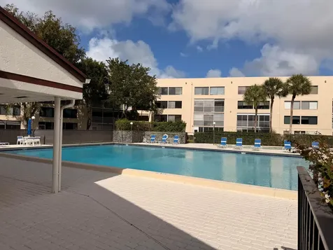 3146 Via Ponciana Lake Worth FL 33467