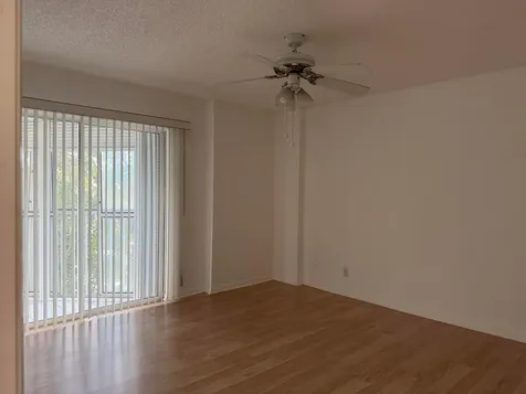 3146 Via Ponciana Lake Worth FL 33467