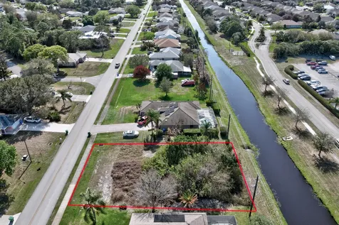 306 Main Street Sebastian FL 32958