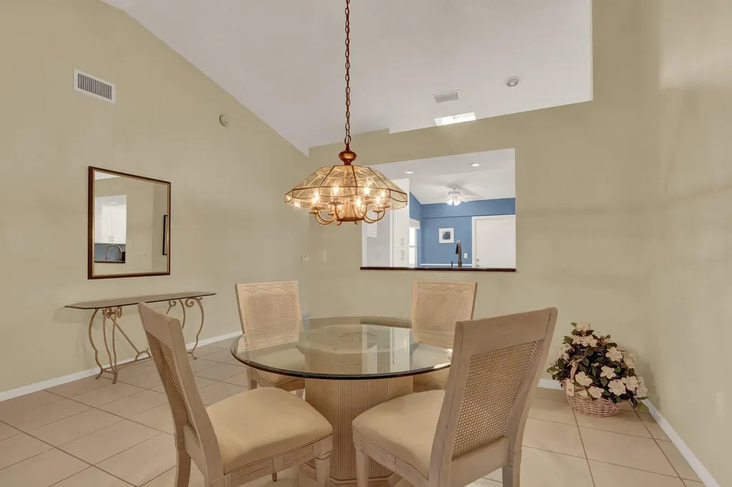 9904 Summerbrook Terrace Boynton Beach FL 33437