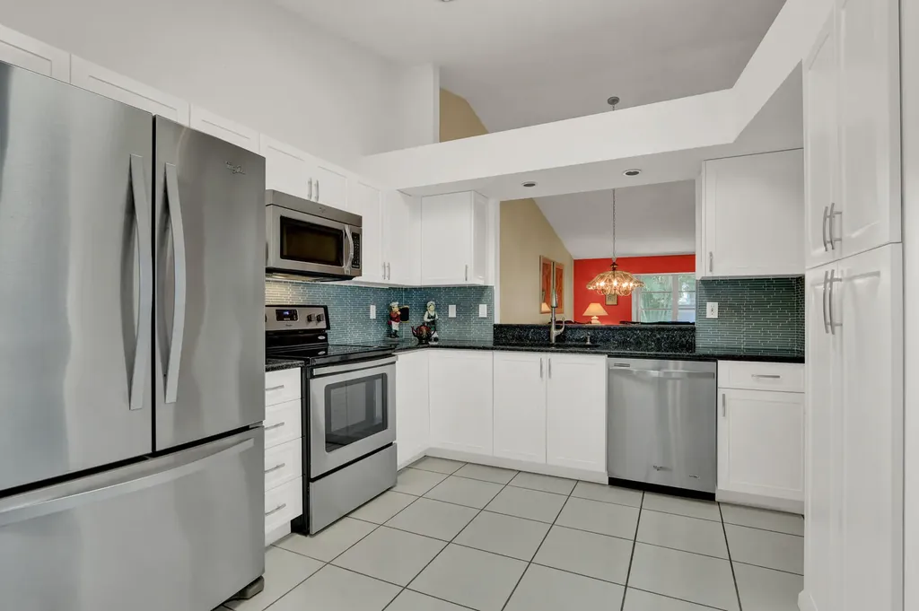 9904 Summerbrook Terrace Boynton Beach FL 33437