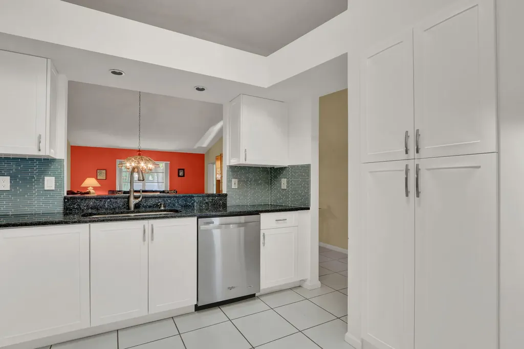 9904 Summerbrook Terrace Boynton Beach FL 33437