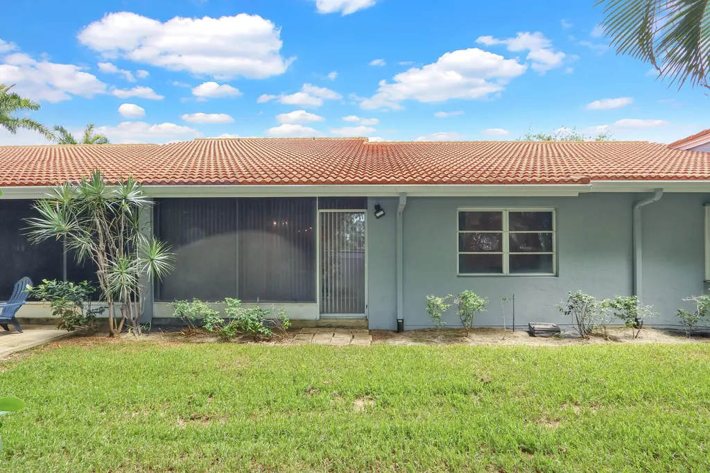 9904 Summerbrook Terrace Boynton Beach FL 33437