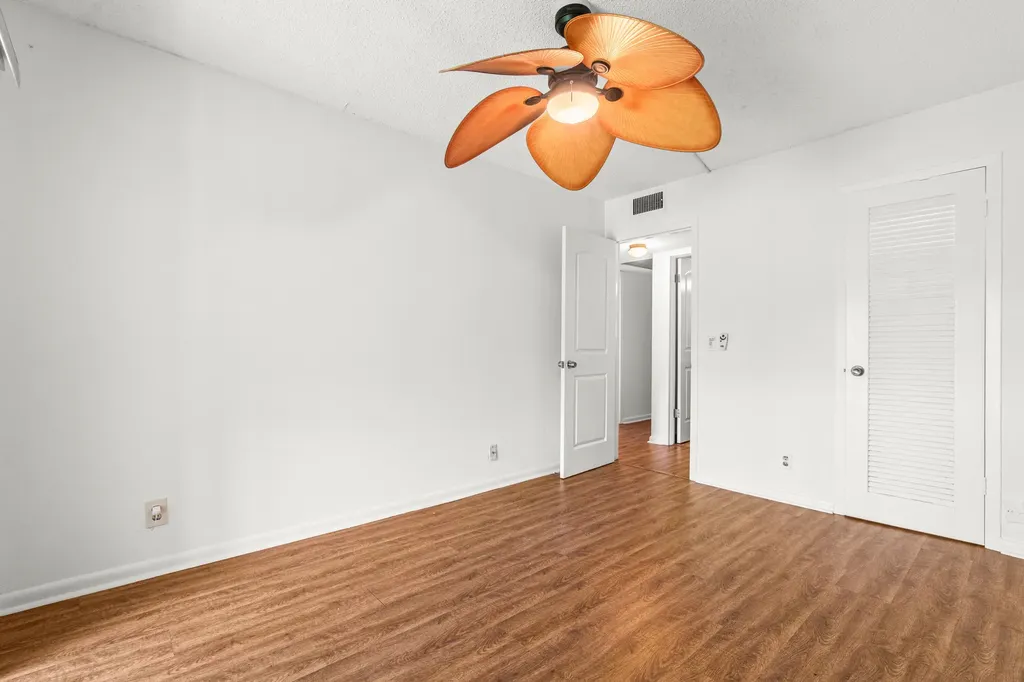 434 Mansfield K Boca Raton FL 33434