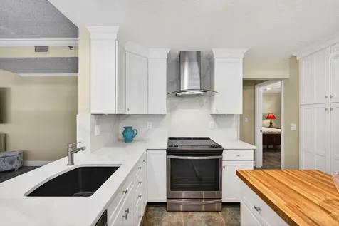 911 Oak Harbour Drive Juno Beach FL 33408