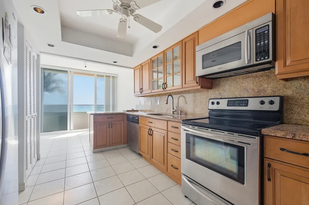 2800 S Ocean Boulevard Boca Raton FL 33432