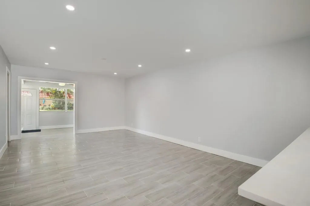 714 Nantucket Circle Lake Worth FL 33467