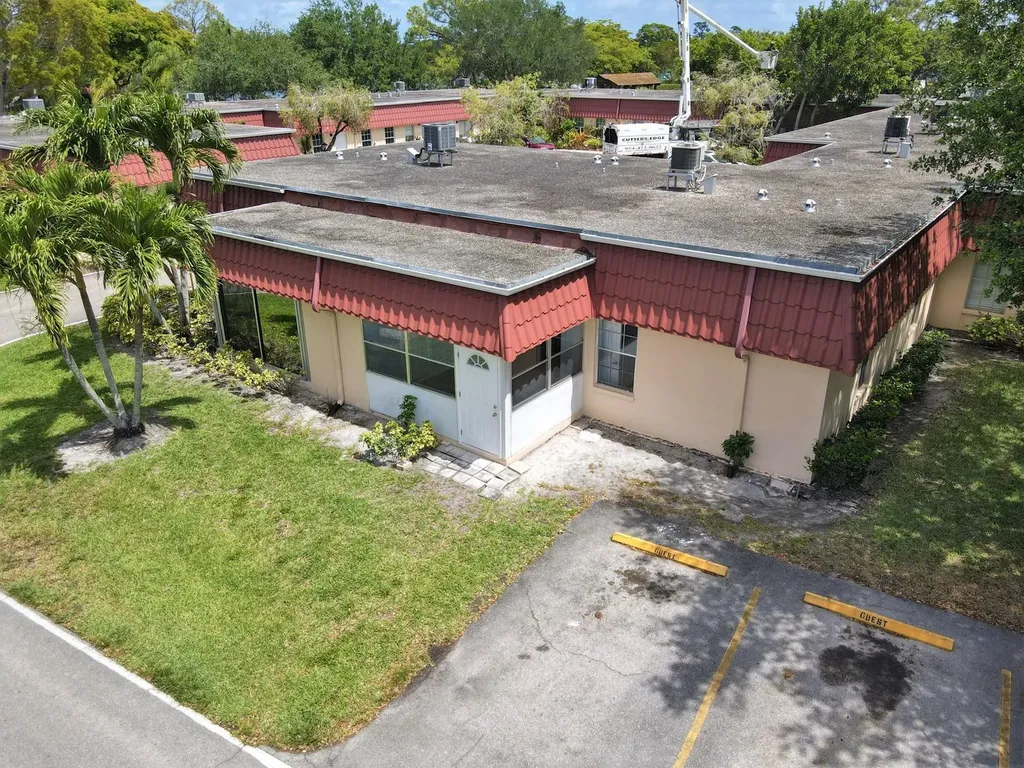 714 Nantucket Circle Lake Worth FL 33467