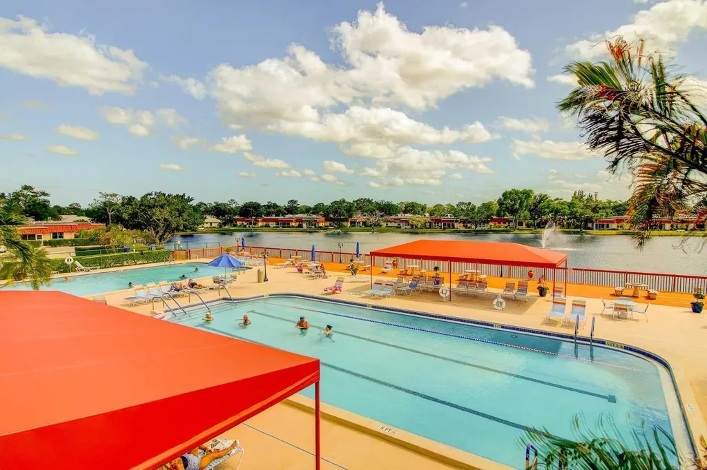 714 Nantucket Circle Lake Worth FL 33467