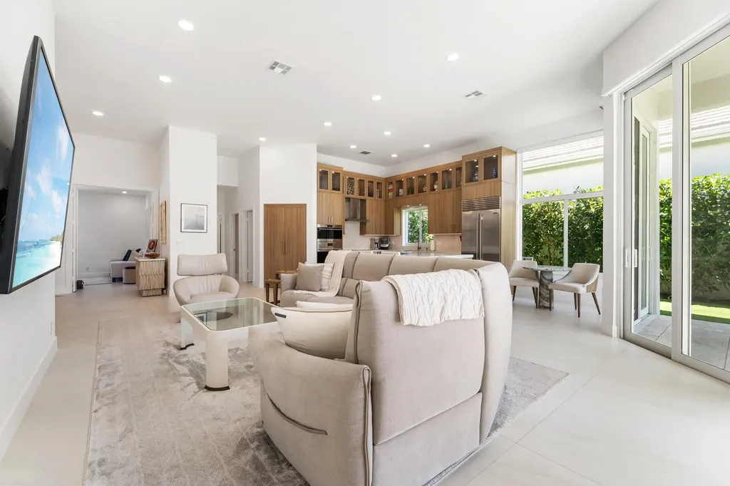 5760 NW 42nd Court Boca Raton FL 33496