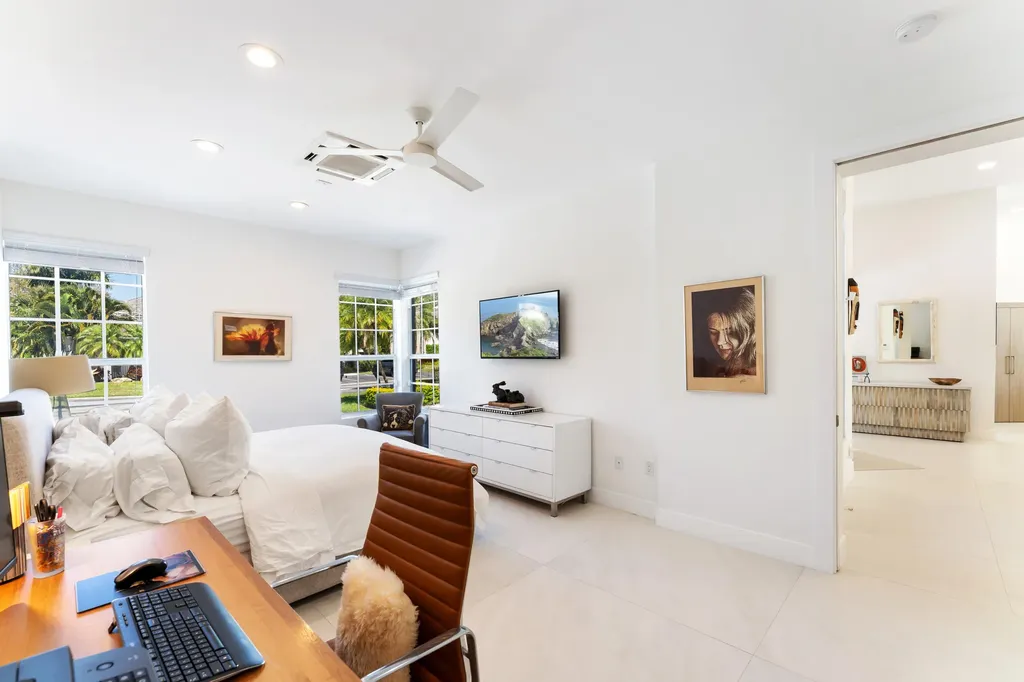 5760 NW 42nd Court Boca Raton FL 33496