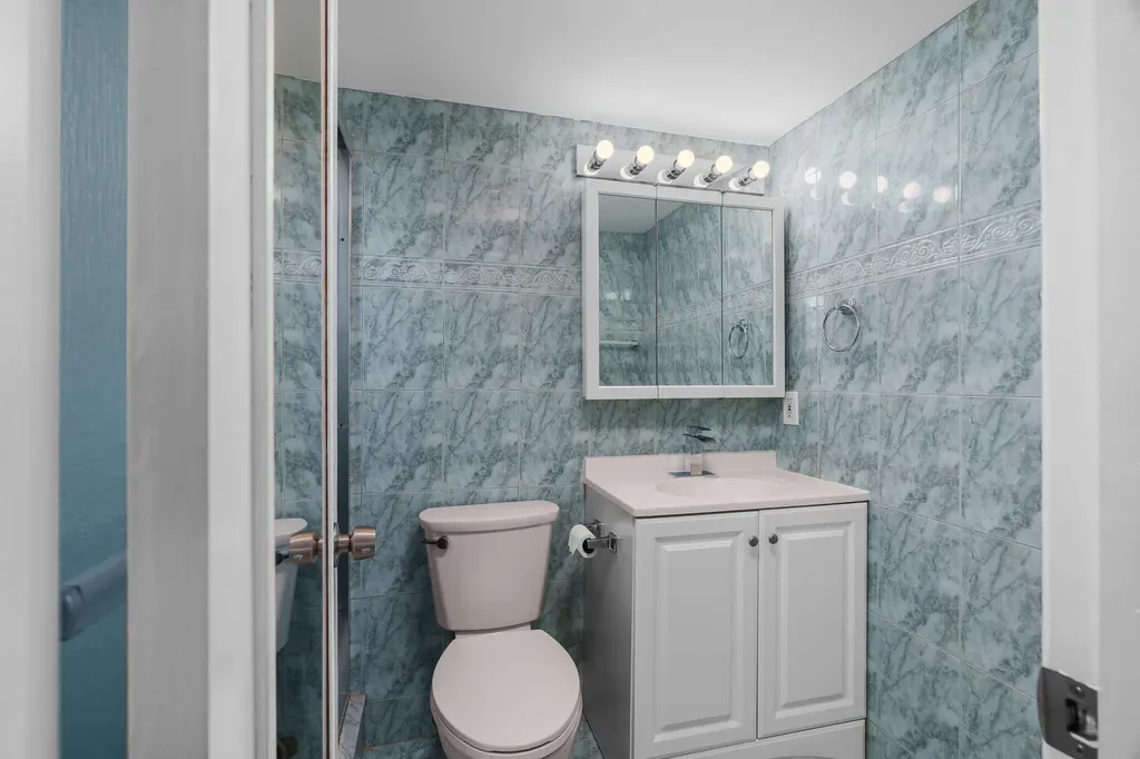 346 Windsor O West Palm Beach FL 33417