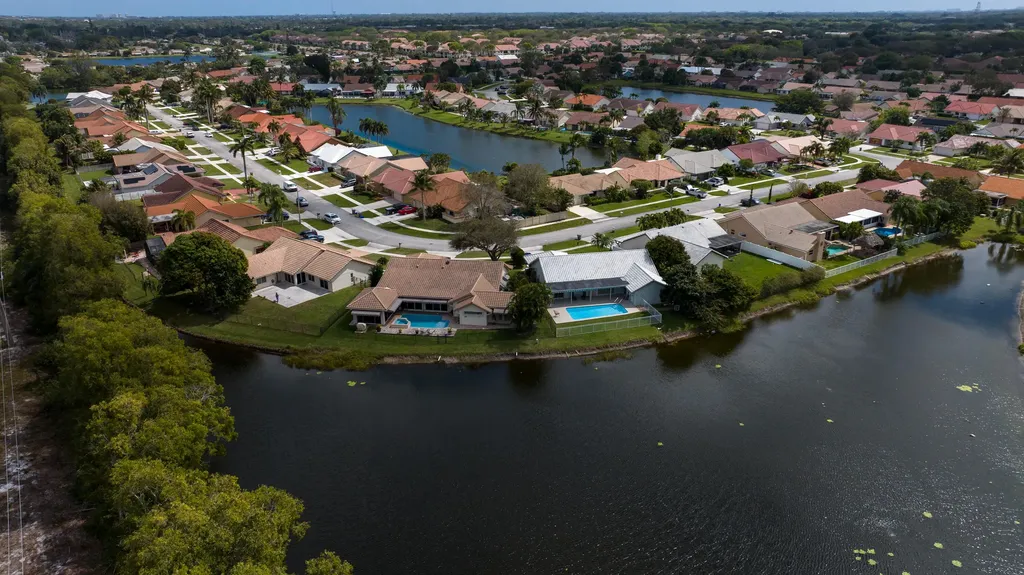 9232 Sun Pointe Drive Boynton Beach FL 33437