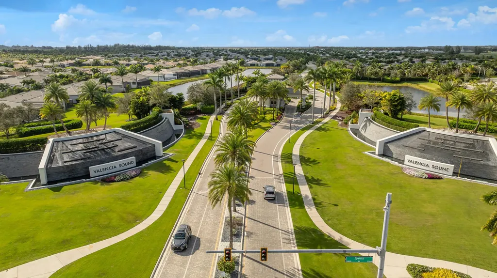 12752 Veneto Springs Drive Boynton Beach FL 33473