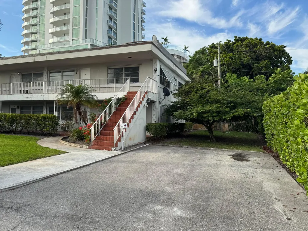 4800 N Flagler Drive West Palm Beach FL 33407