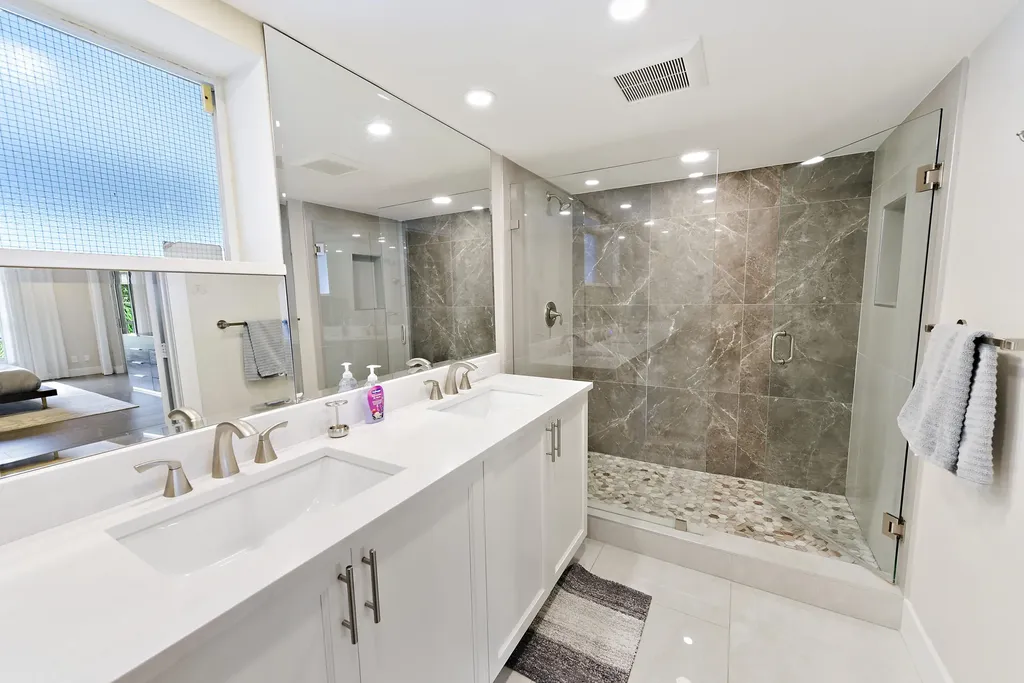 7369 Orangewood Lane Boca Raton FL 33433