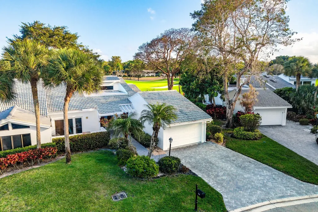 24 Cambridge Drive Boynton Beach FL 33436