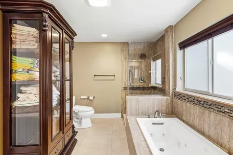 24 Cambridge Drive Boynton Beach FL 33436