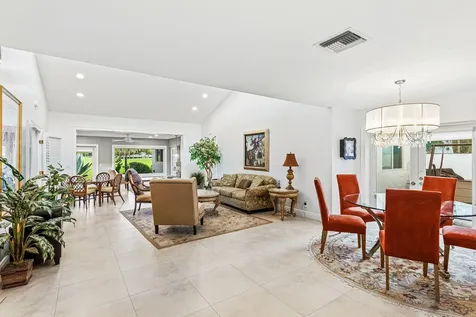 24 Cambridge Drive Boynton Beach FL 33436