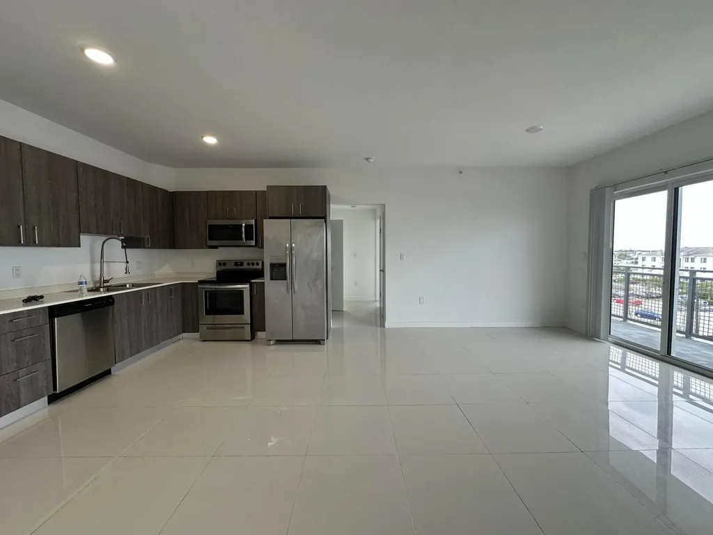 25885 S Dixie Highway Homestead FL 33032