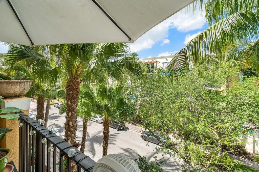 255 NE 3rd Avenue Delray Beach FL 33444