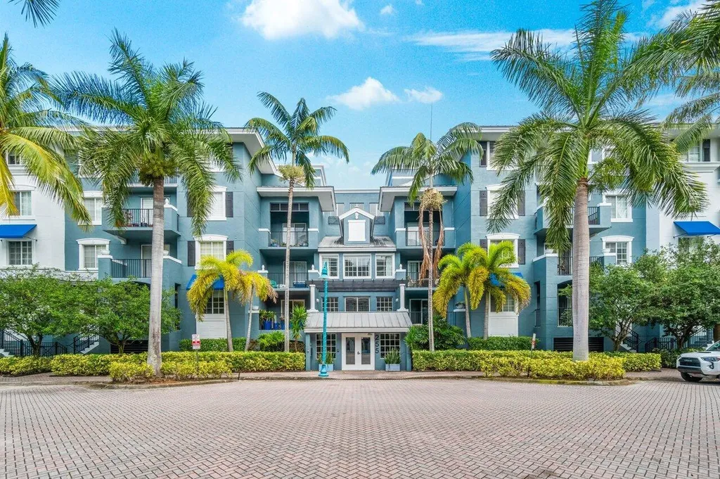 255 NE 3rd Avenue Delray Beach FL 33444