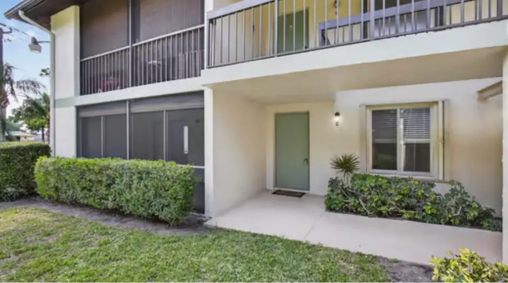 6258 Chasewood Drive Jupiter FL 33458