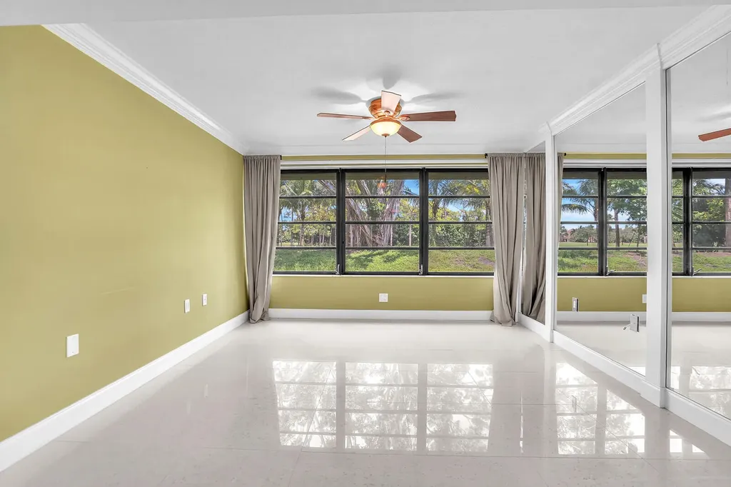 6073 Balboa Circle Boca Raton FL 33433