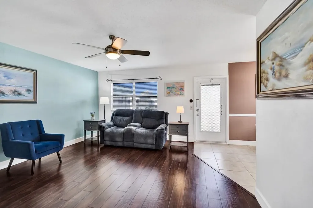 505 Monaco K Delray Beach FL 33446