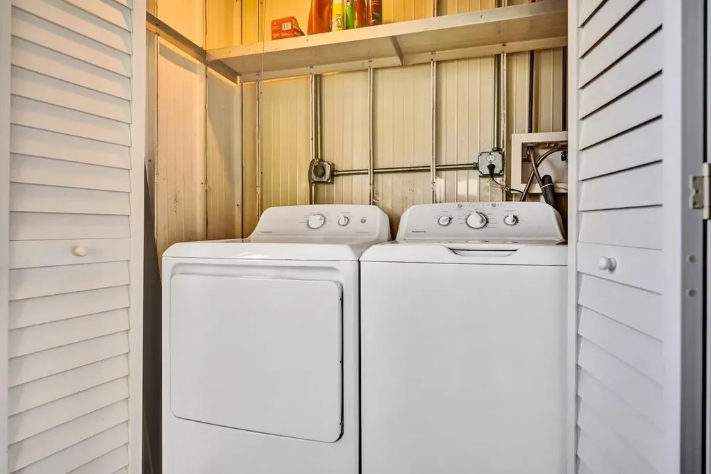 505 Monaco K Delray Beach FL 33446