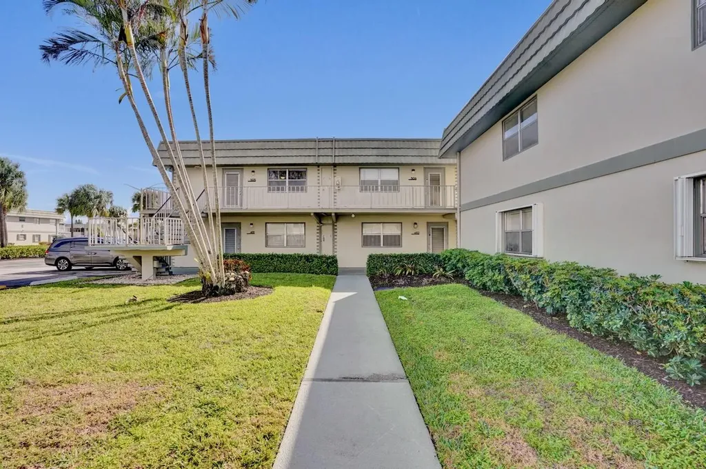 505 Monaco K Delray Beach FL 33446