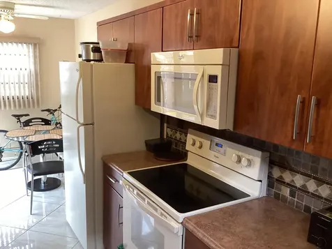 13941 Nesting Way Delray Beach FL 33484