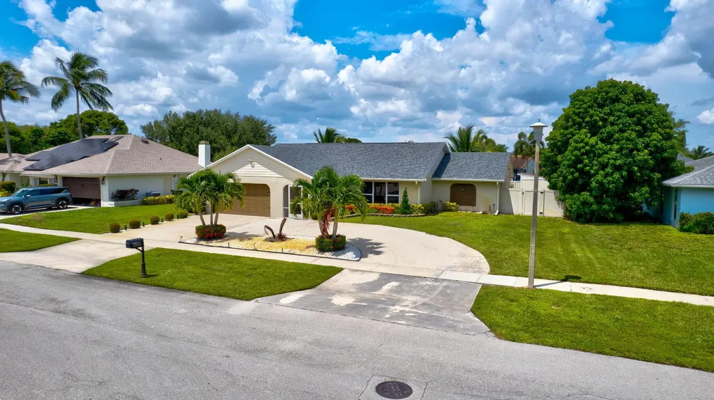 1104 Jackpine Street Wellington FL 33414