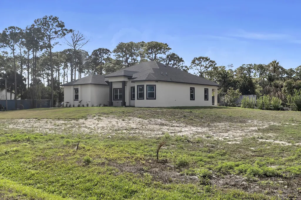 15174 69th Court N Loxahatchee FL 33470