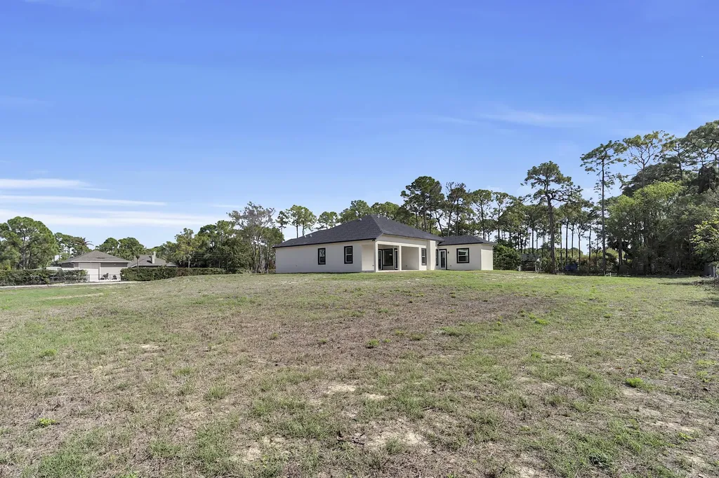 15174 69th Court N Loxahatchee FL 33470
