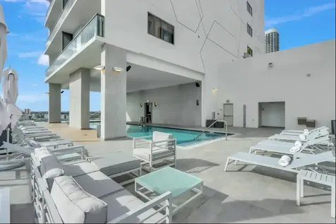229 SW 9th Street Miami FL 33130