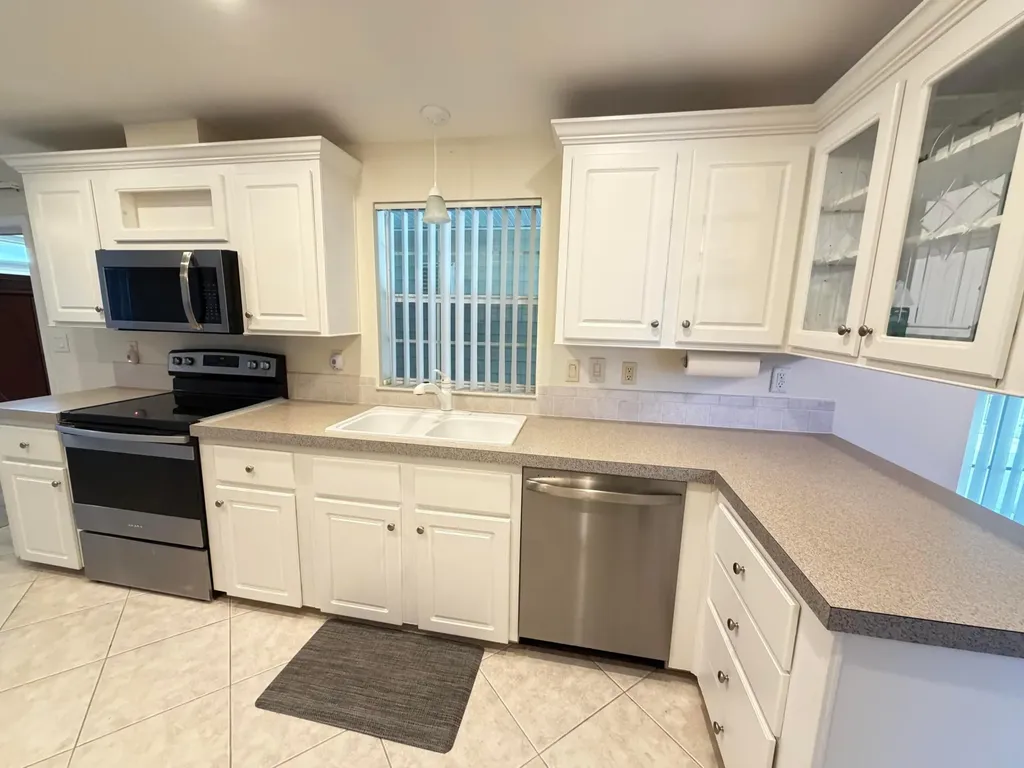 7653 Mcclintock Way Port St Lucie FL 34952
