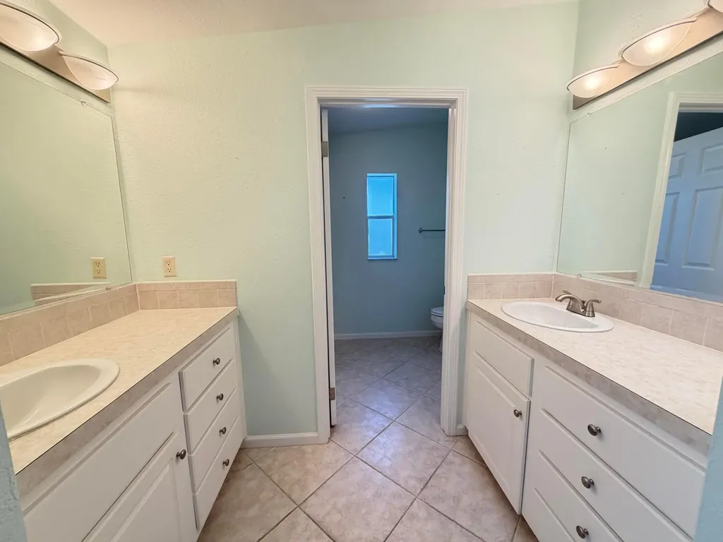 7653 Mcclintock Way Port St Lucie FL 34952