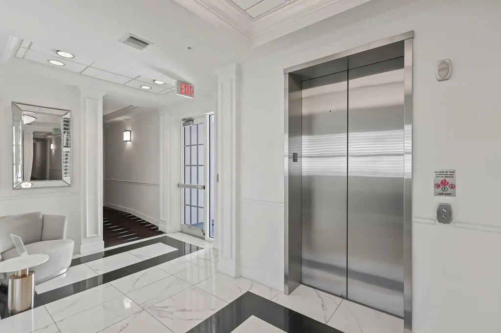 200 NE 2nd Avenue Delray Beach FL 33444