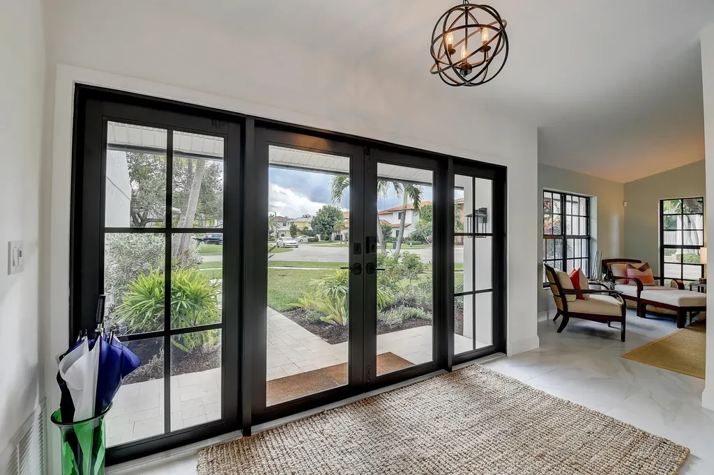 399 SW 15th Street Boca Raton FL 33432