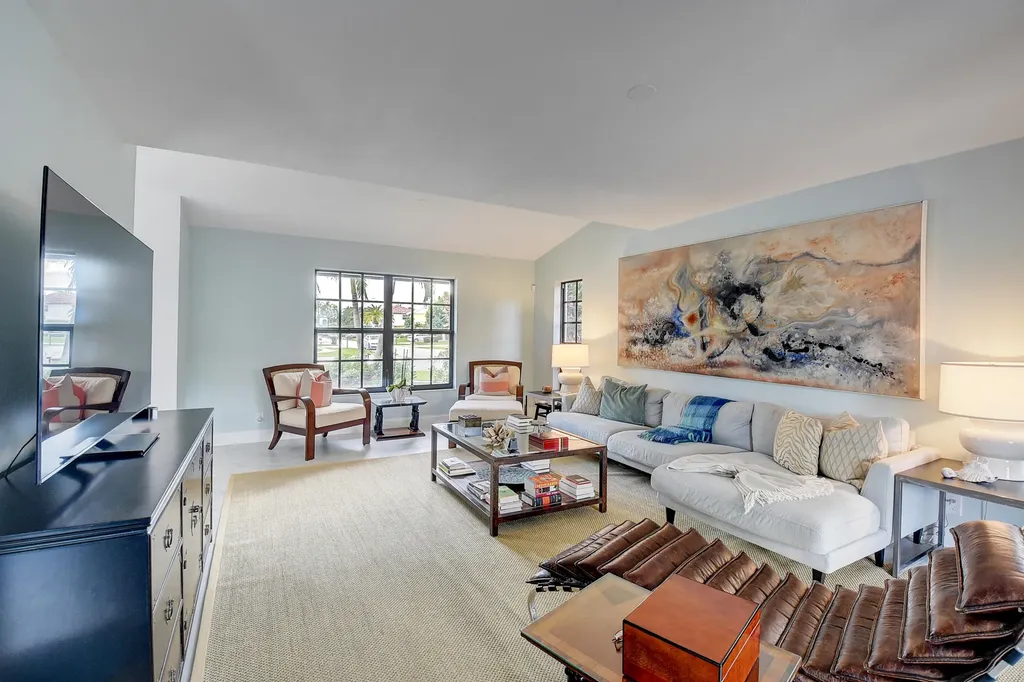 399 SW 15th Street Boca Raton FL 33432