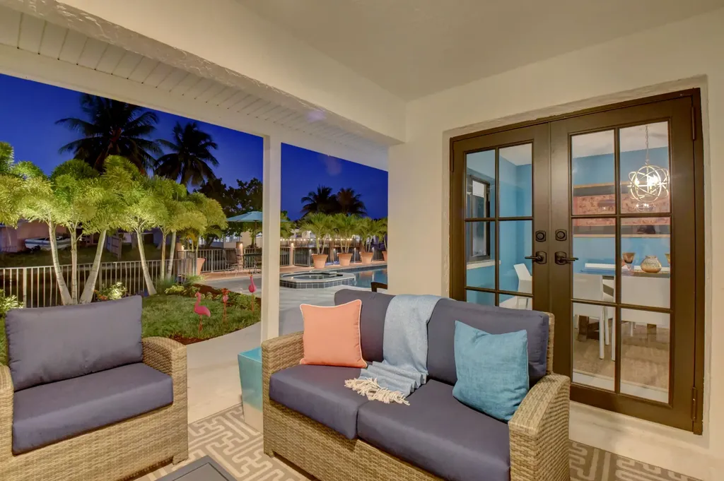 399 SW 15th Street Boca Raton FL 33432
