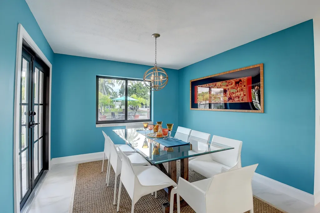 399 SW 15th Street Boca Raton FL 33432