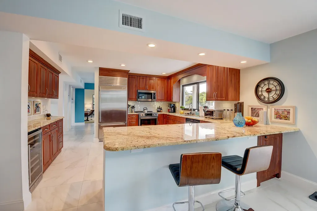 399 SW 15th Street Boca Raton FL 33432