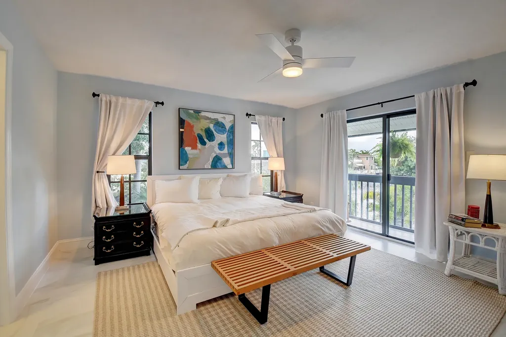399 SW 15th Street Boca Raton FL 33432