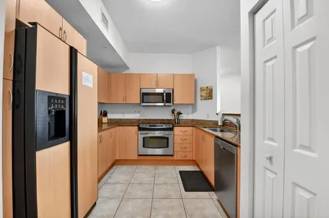 804 E Windward Way Lantana FL 33462