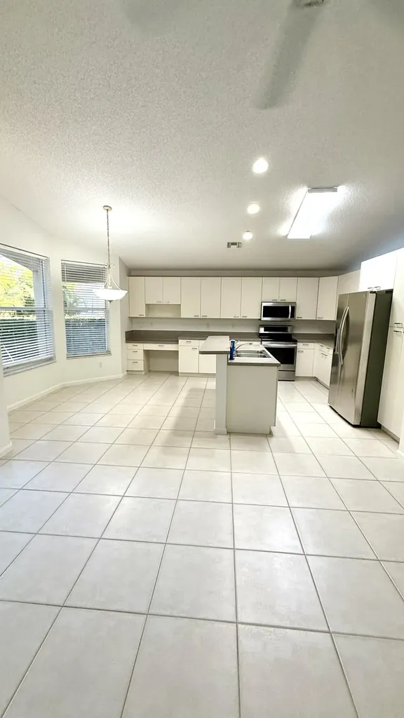 6166 Cotton Rose Lane Lake Worth FL 33467