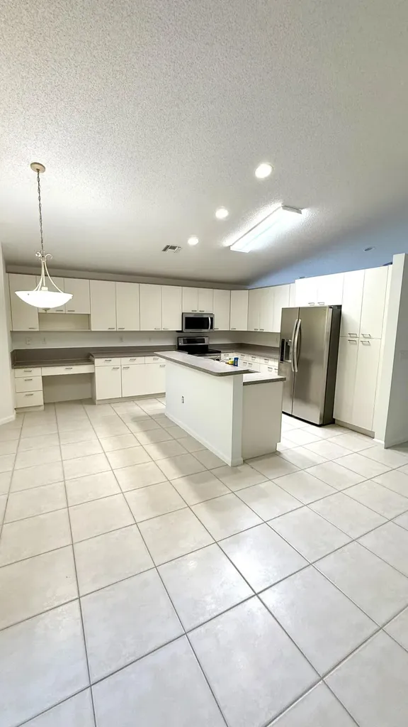 6166 Cotton Rose Lane Lake Worth FL 33467